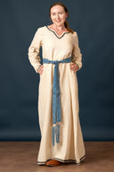 Early medieval dress Aelswith, natural