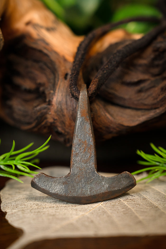 Viking Thor's hammer Hästa Gård, iron