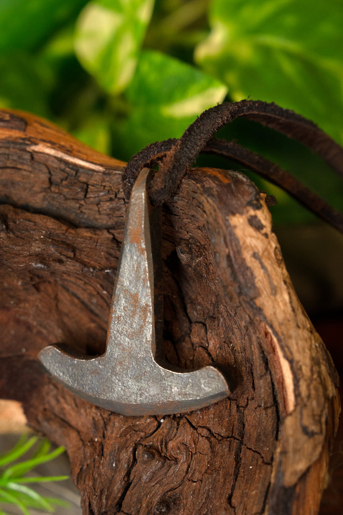 Viking Thor's hammer Hästa Gård, iron