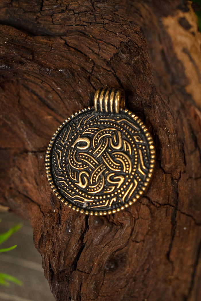Anglo-Saxon shield amulet London, bronze