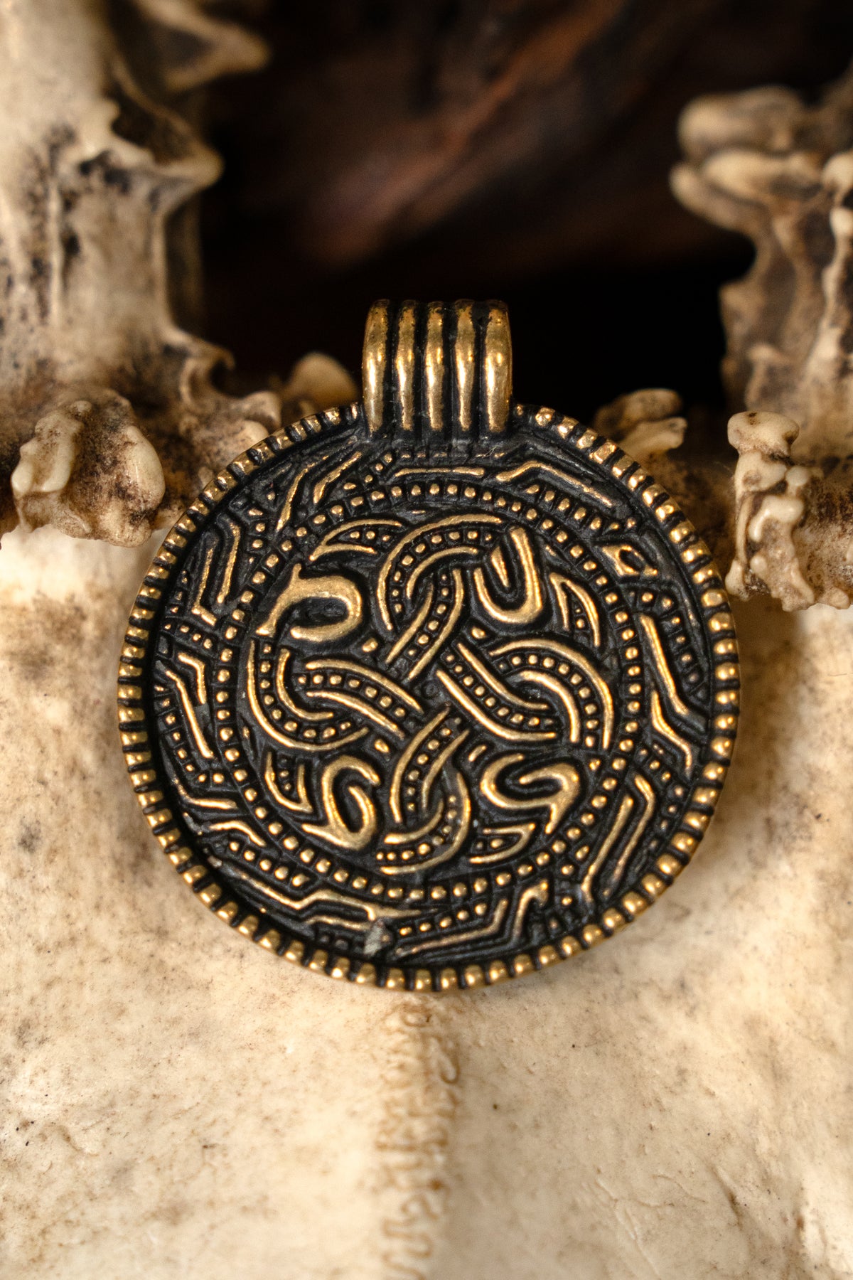 Anglo-Saxon shield amulet London, bronze