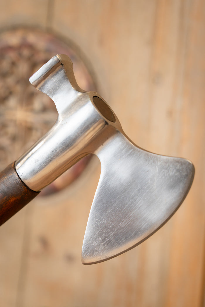 13th century battle axe with hammer blade, Maciejowski Bible, semi-sharp