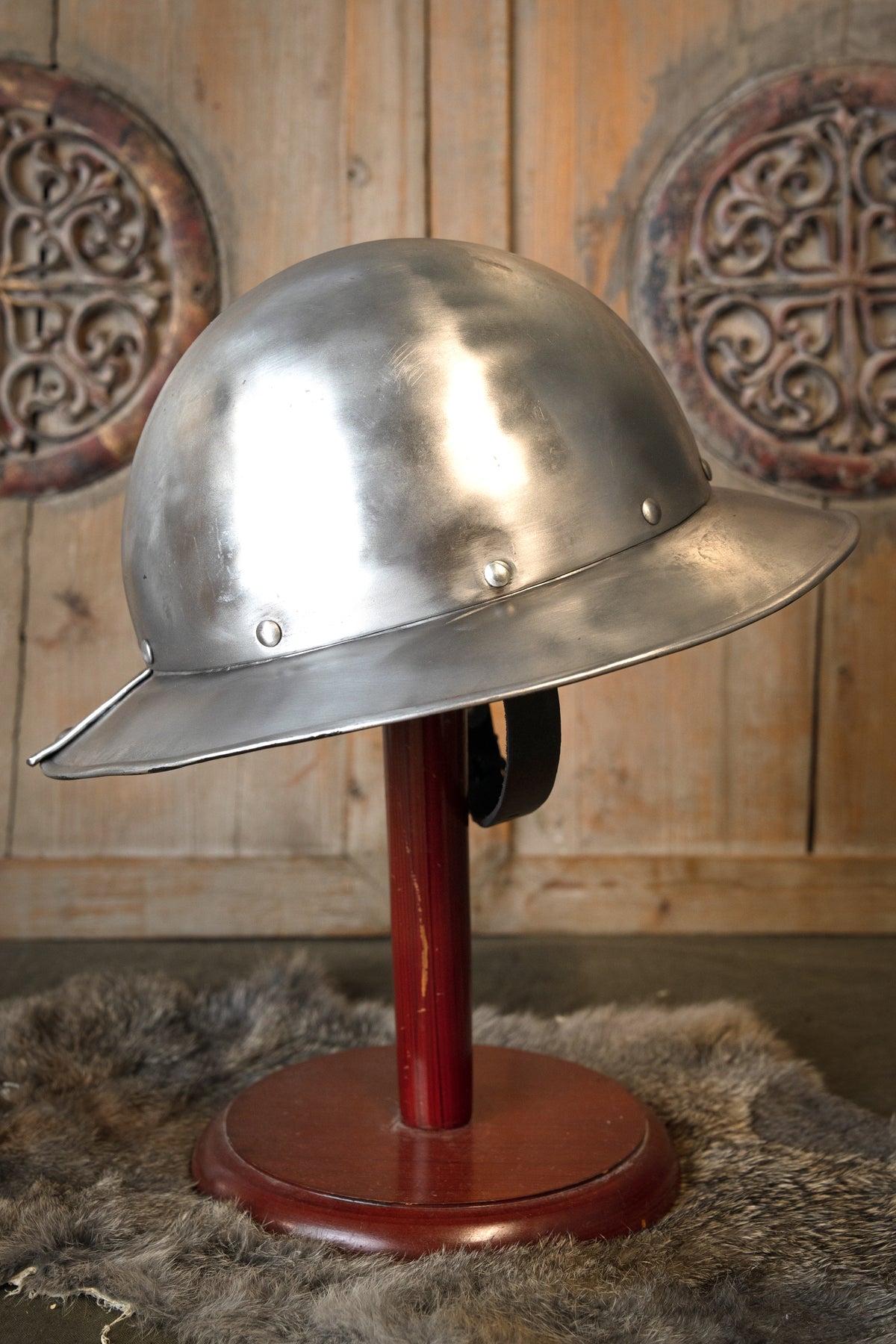 14th–15th century kettle hat, polished, 1–1.2 mm