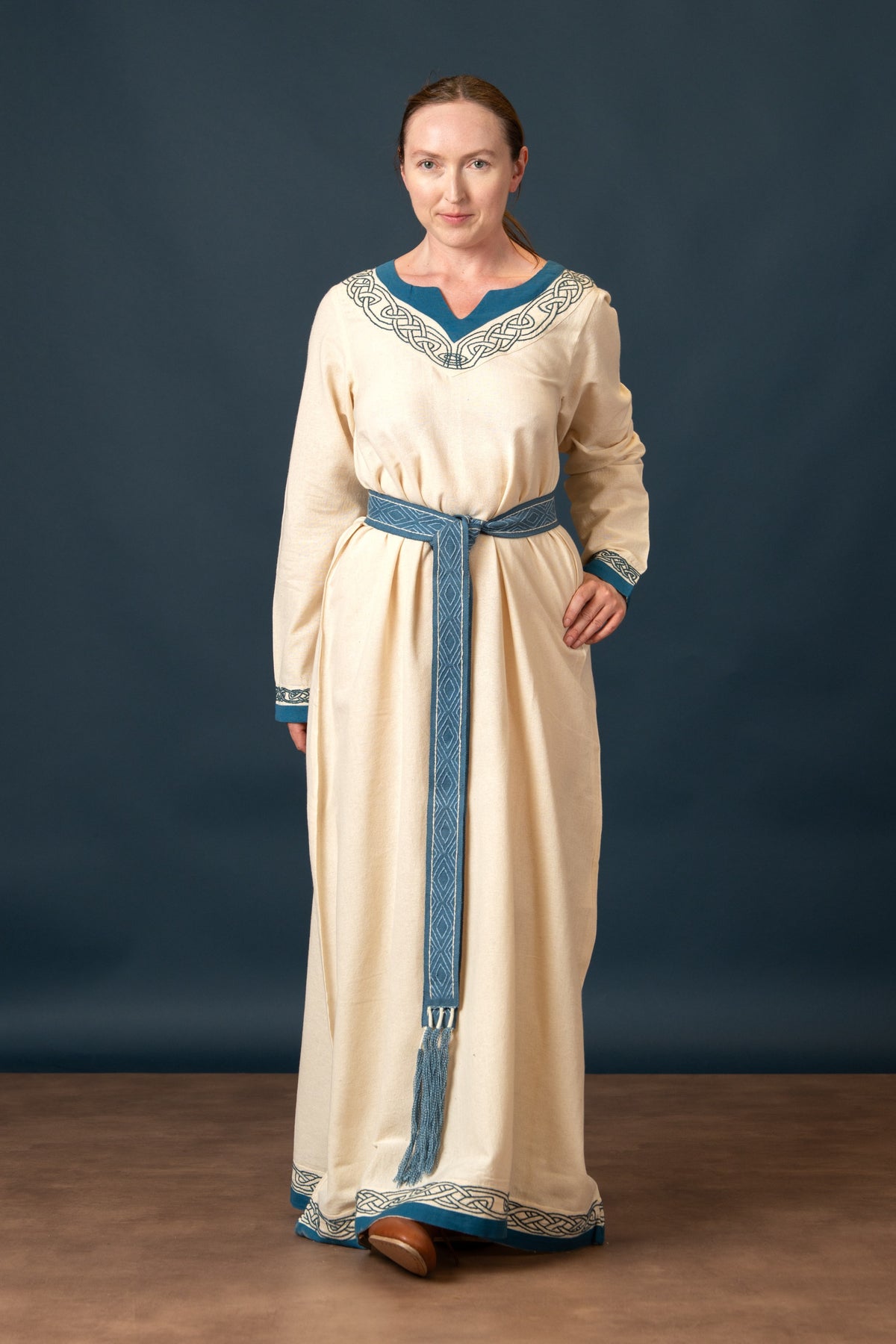 Viking dress Lagertha, natural-blue