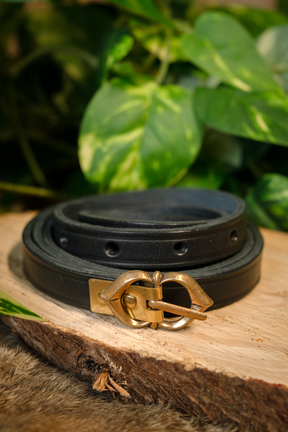 15th century belt Warwick, black, 151 cm