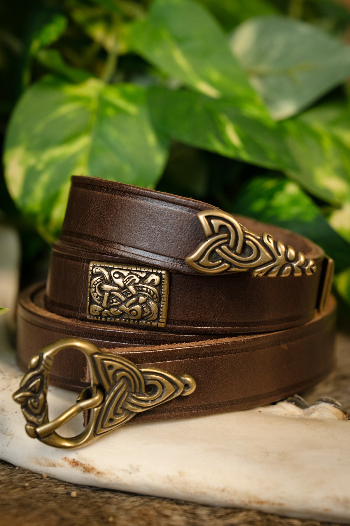 Viking belt Borre style deluxe, 165 cm, brown