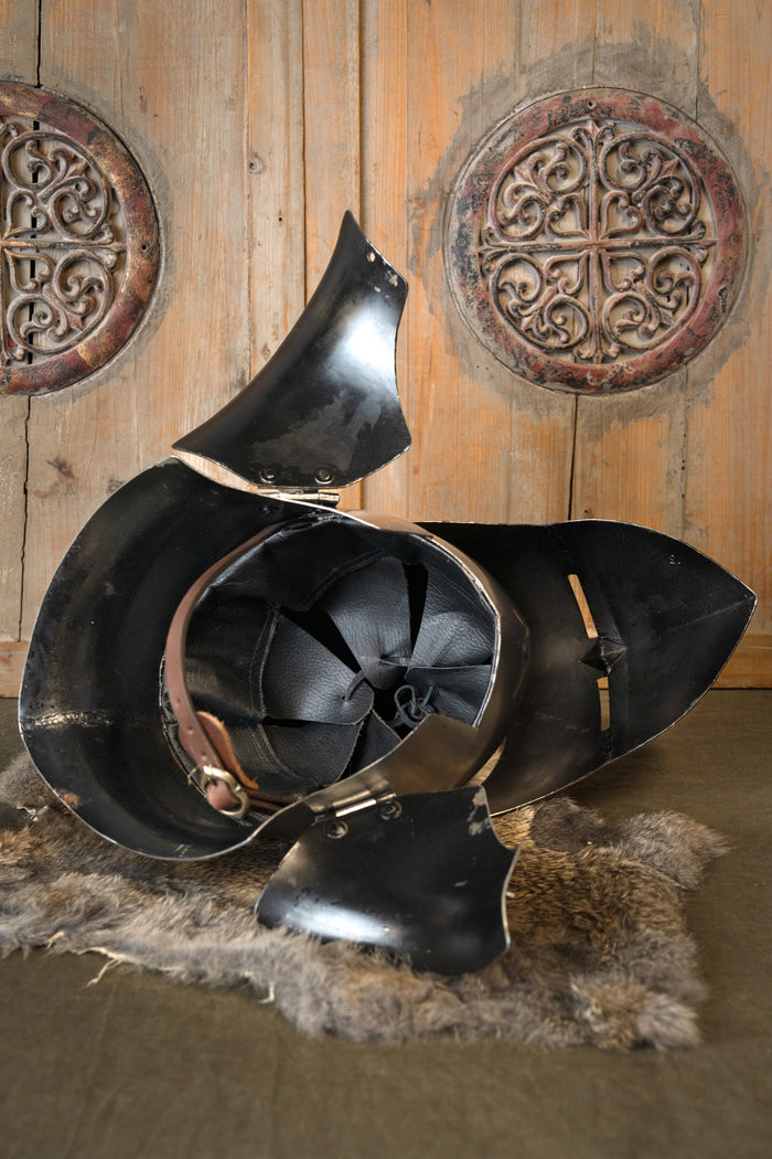 14th century large bascinet battle-ready, 1.6 mm
