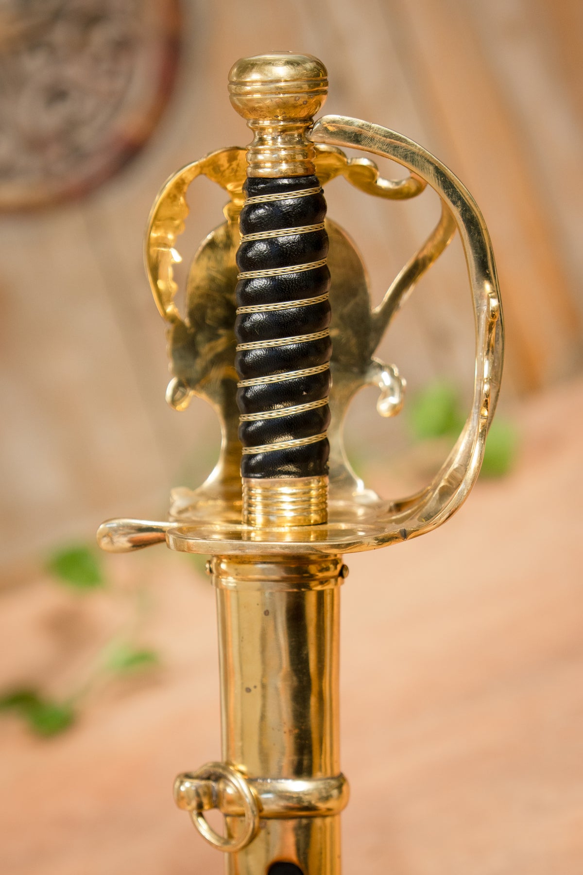 Household Cavalry officer backsword, semi-sharp