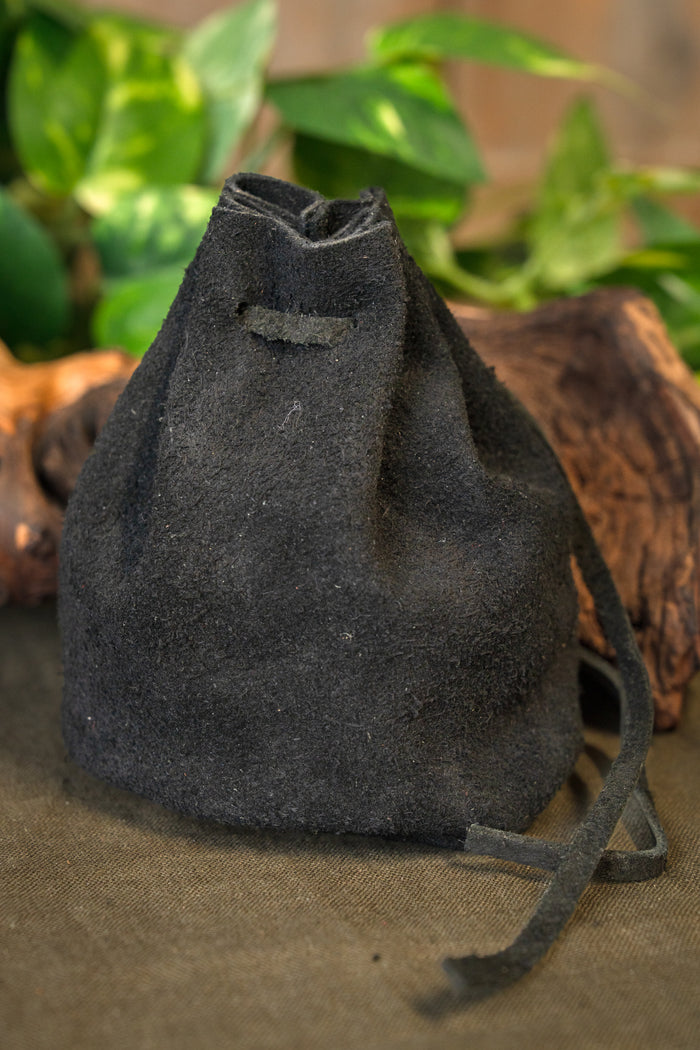 Leather pouch, black