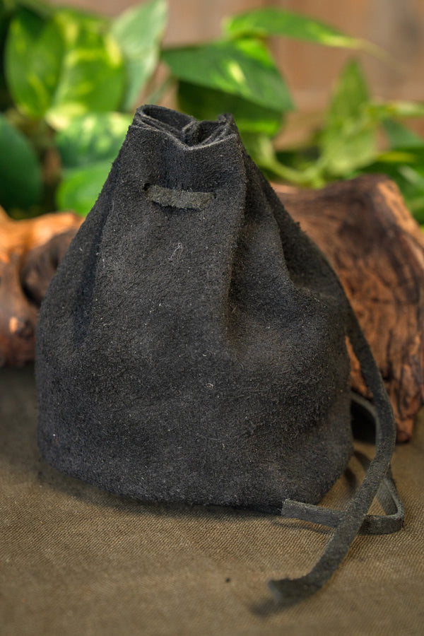Leather pouch, black