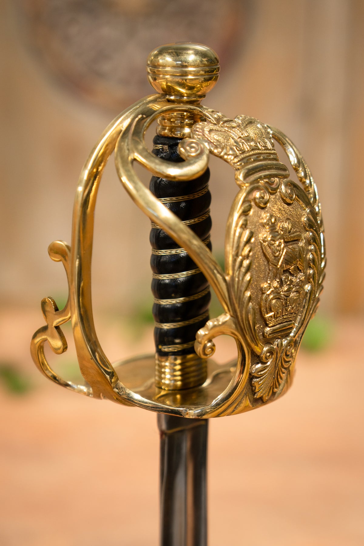 Household Cavalry officer backsword, semi-sharp