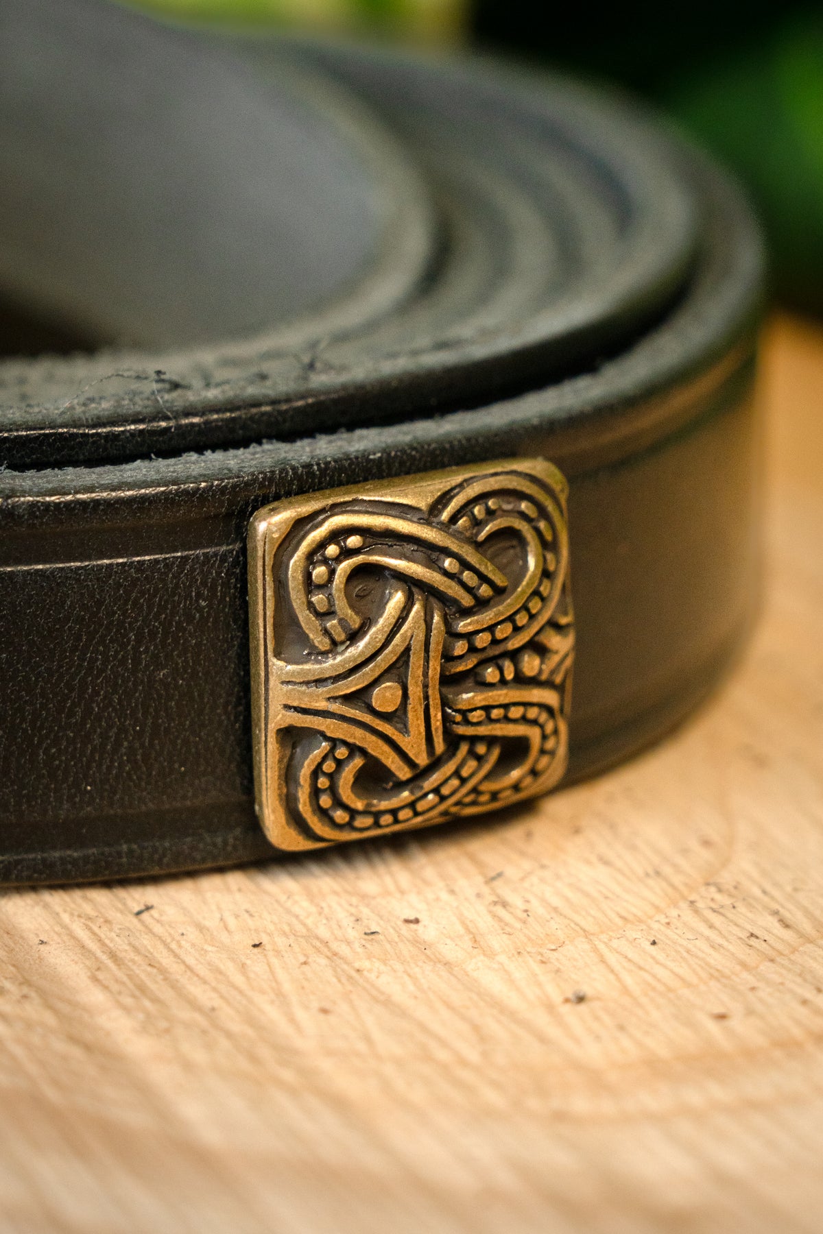 Birka belt deluxe, black, brass, 165 cm