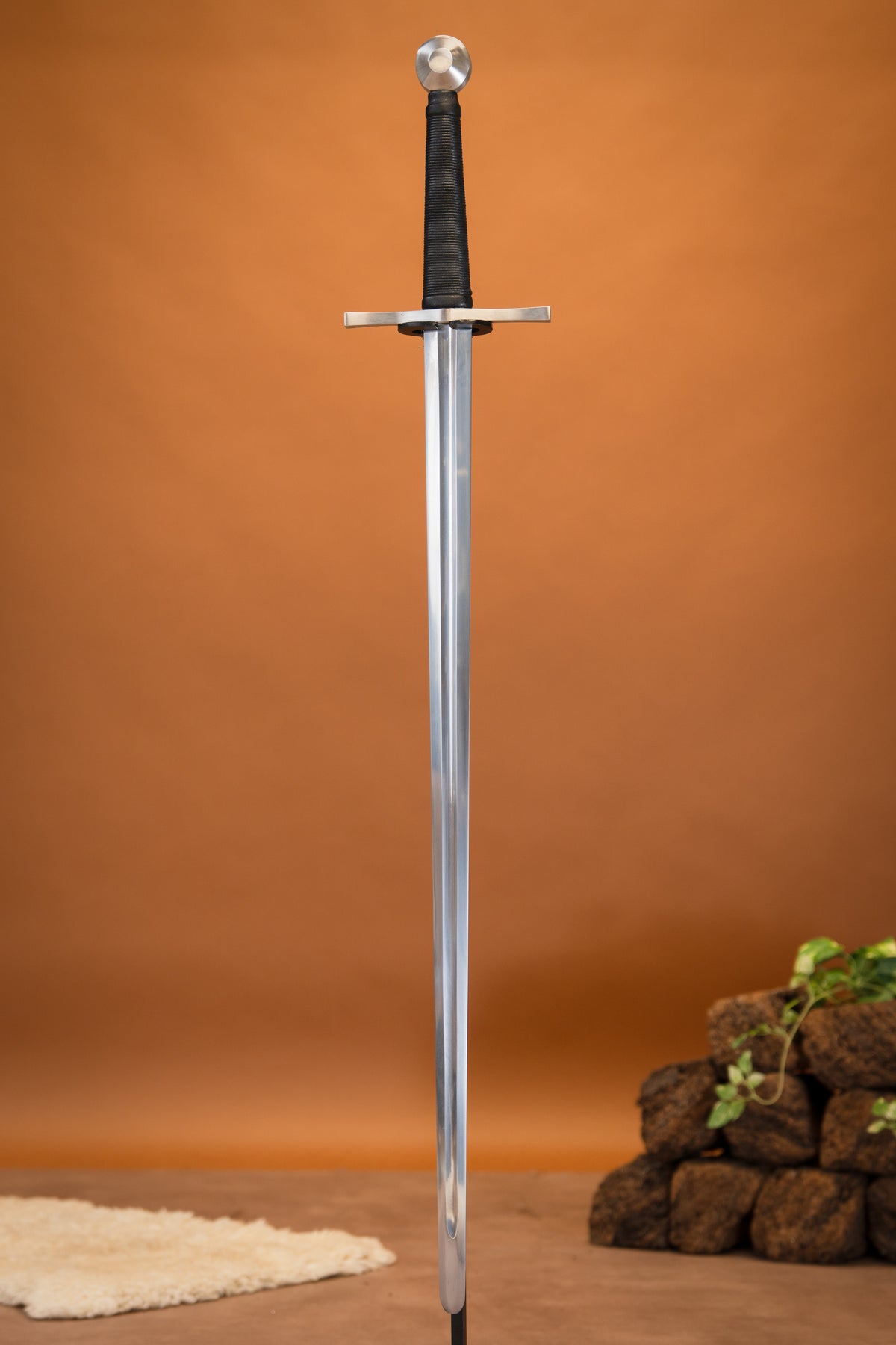 Medieval longsword Oakeshott type XIIa, blunt (battle-ready)