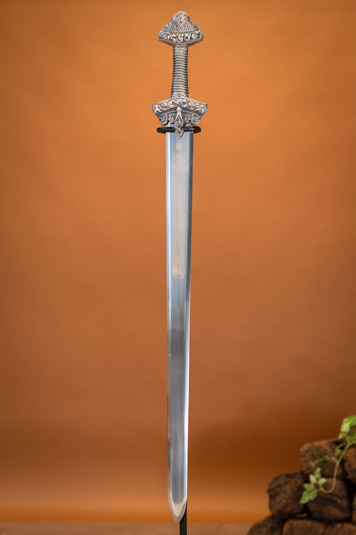 Viking Dybek sword deluxe, semi-sharp