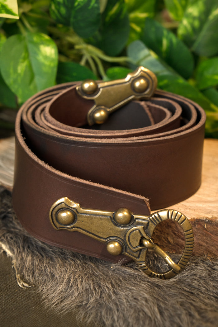 Germanic belt, 6th century, brown