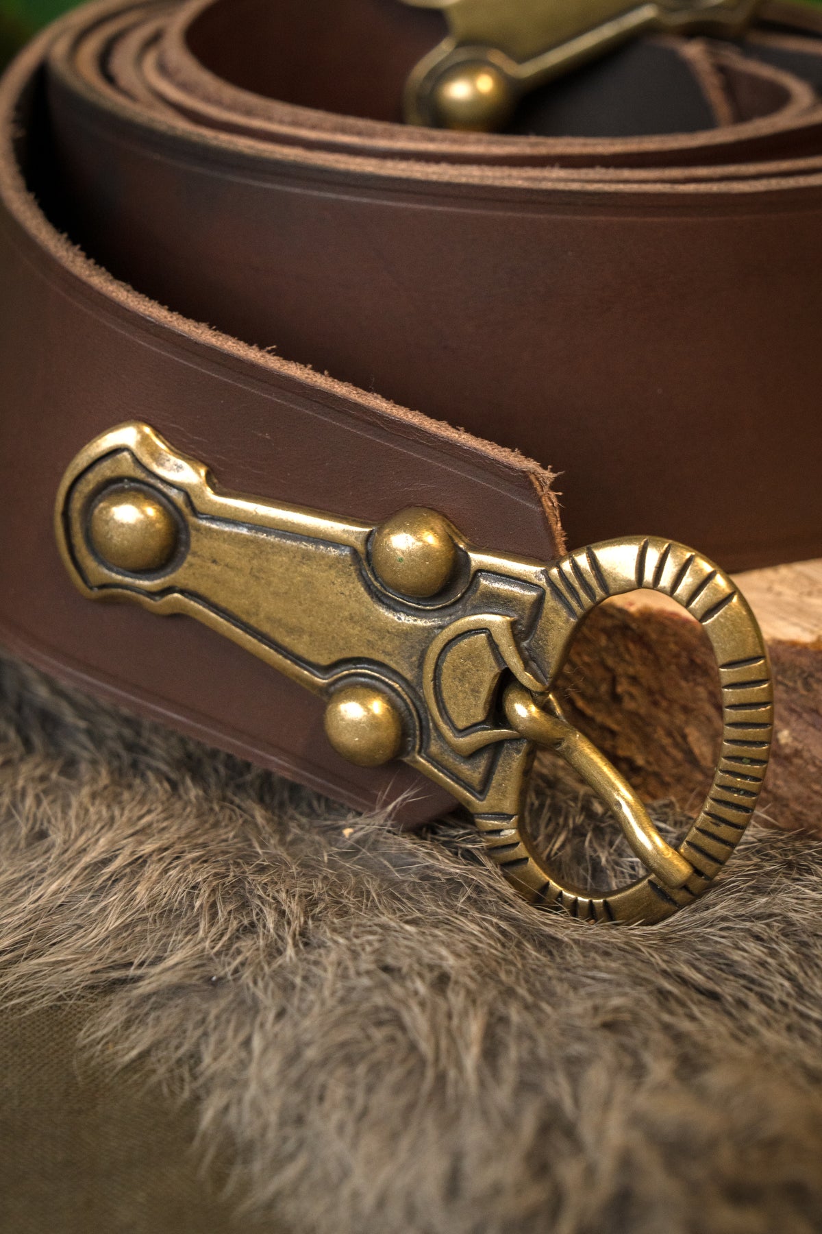 Germanic belt, 6th century, brown