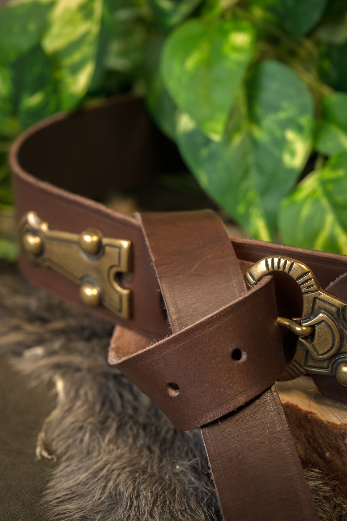 Germanic belt, 6th century, brown