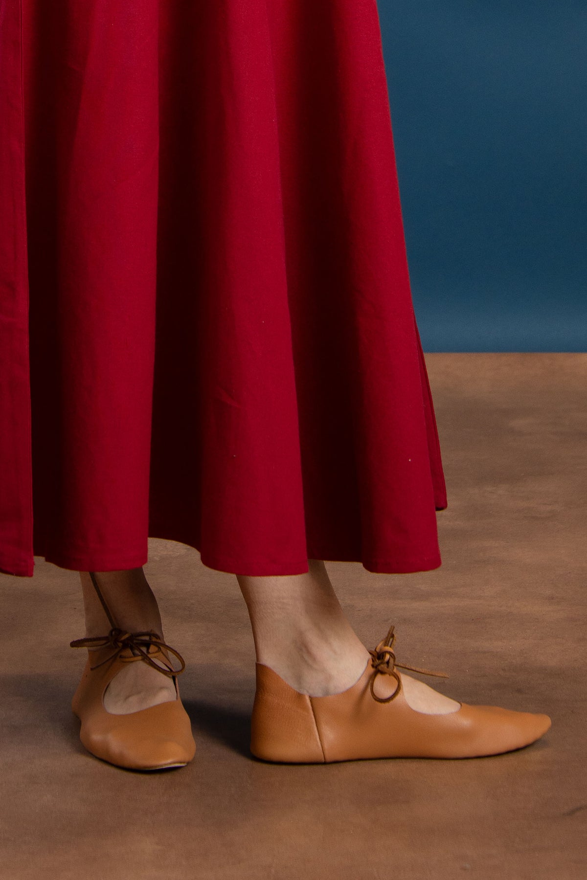 Turn shoes with laces (1100-1500)