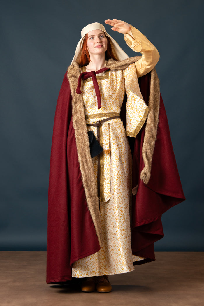 Viking cloak Fjell, wool blend, red