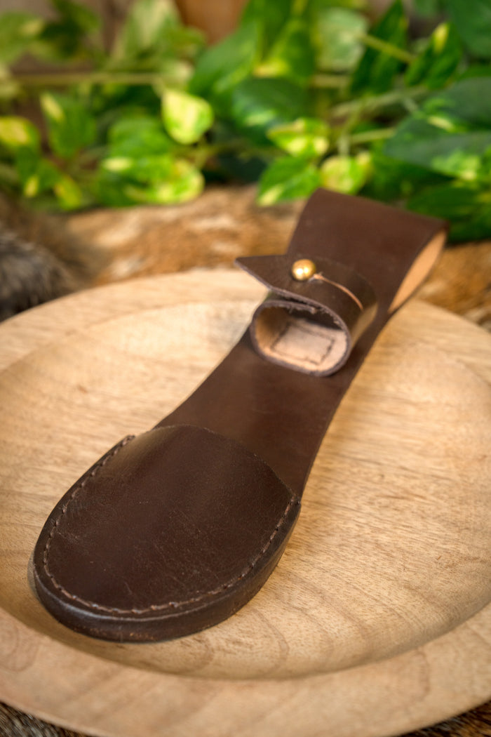 Leather pouch for cutlery