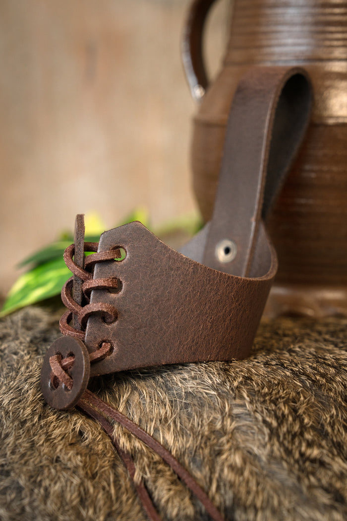 Drinking horn holder Argast, brown, M
