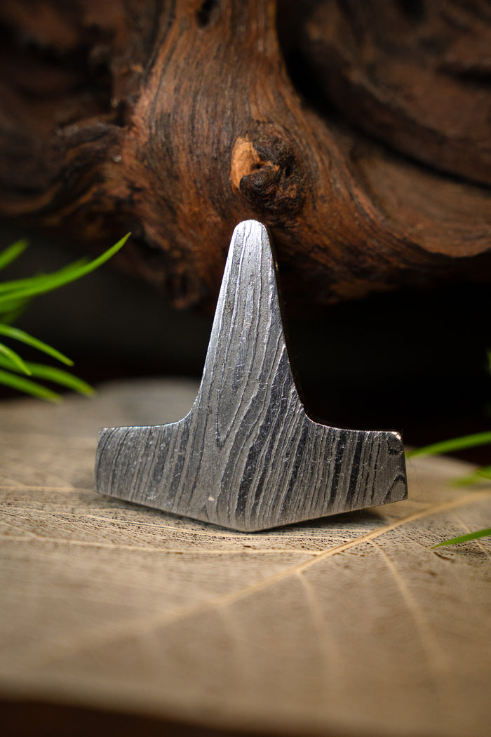 Thor's Hammer, Damascus Steel