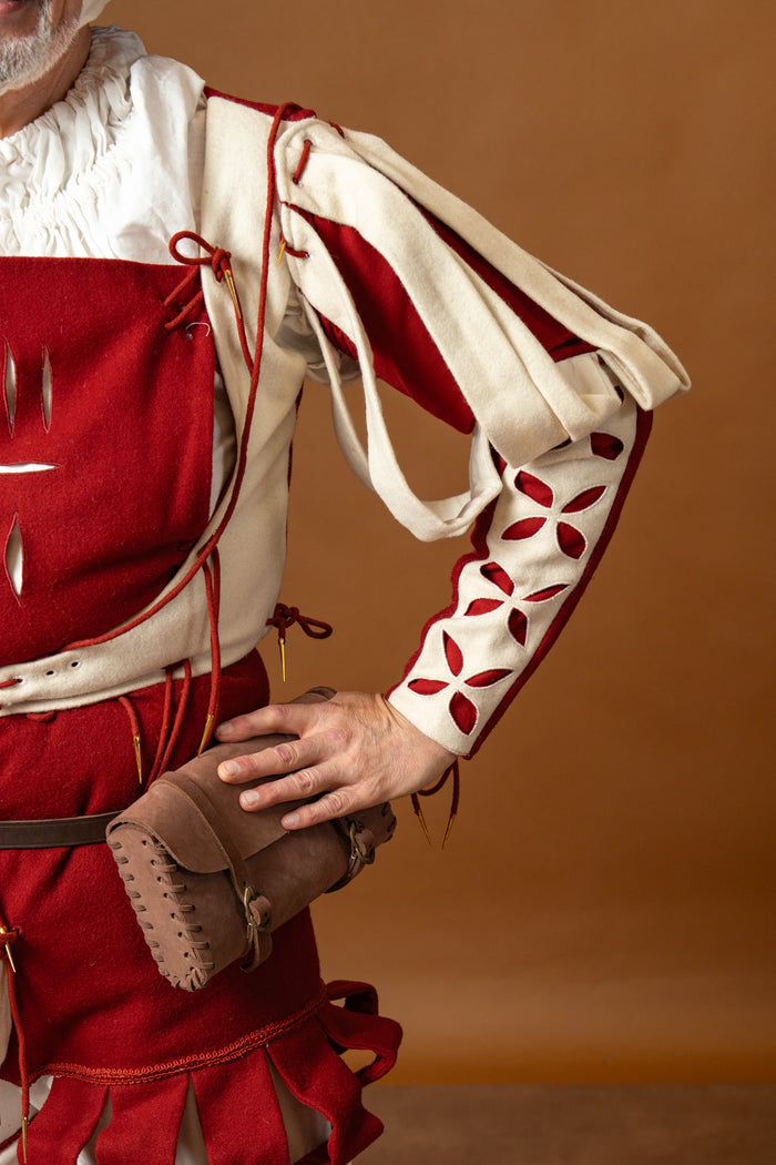 Detachable Sleeve Bloom, wool blend, red-white