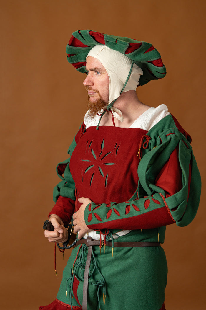 Landsknecht hat, counter beret, wool, green-red