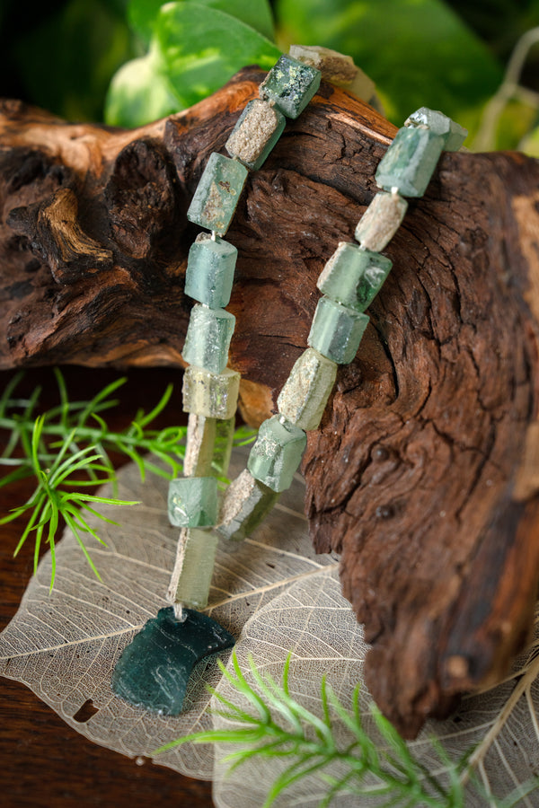 Glass beads for Viking necklace, 35 beads