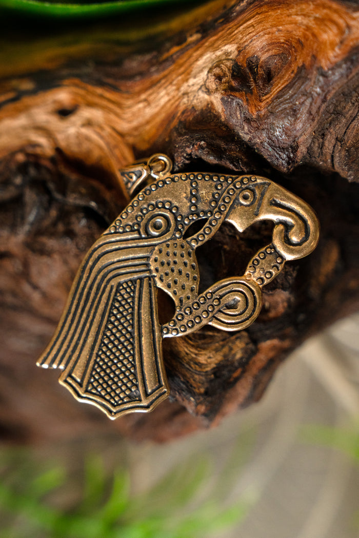 Germanic raven amulet, bronze