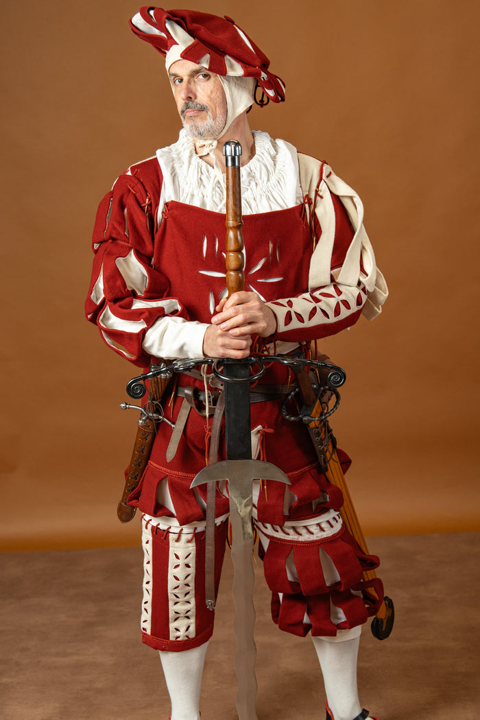 Flamberge with wooden grip, semi-sharp
