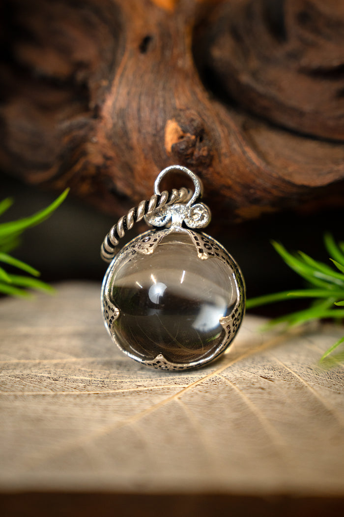 Viking völva Mountain crystal amulet Gotland, M, silvered bronze