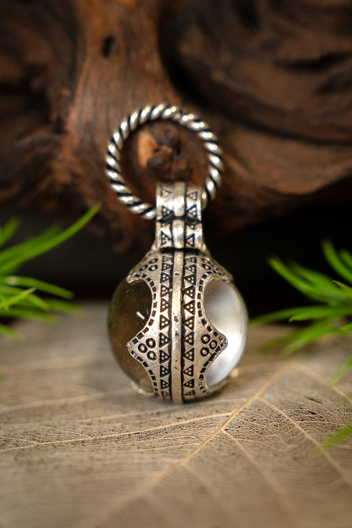 Viking völva Mountain crystal amulet Gotland, M, silvered bronze