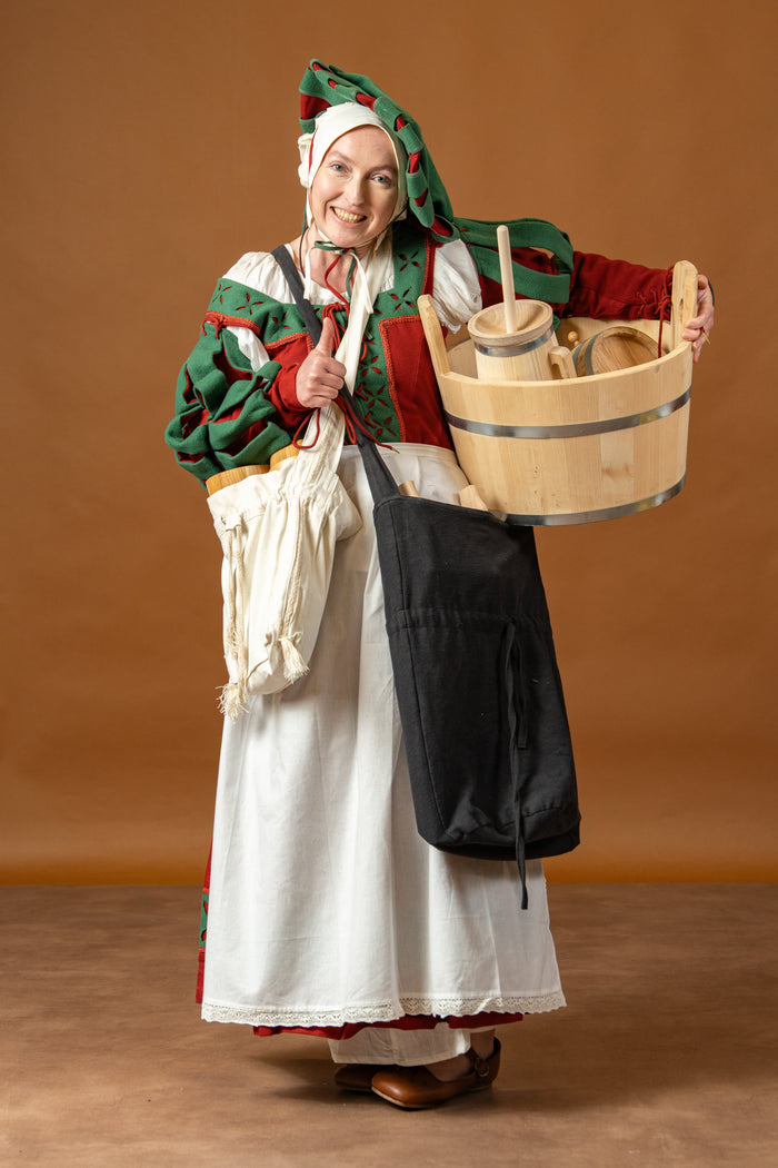 Landsknecht Kampfraudress Hannah, kirtle, wool, green-red
