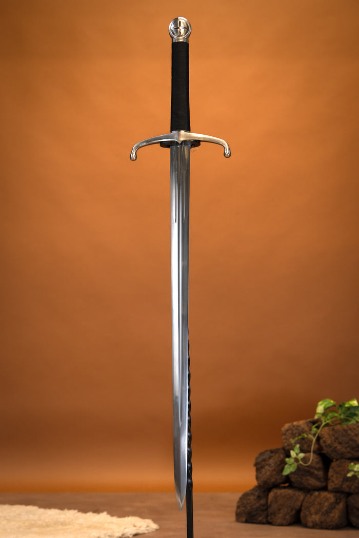 14th-15th century sword Oakeshott XV, semi-sharp