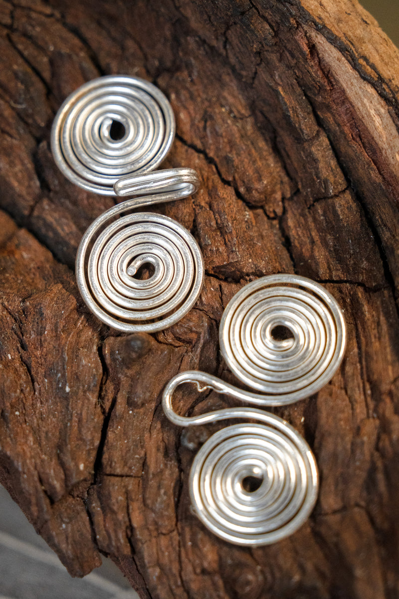 Anglosaxiskt mantelspänne, försilvrad brons