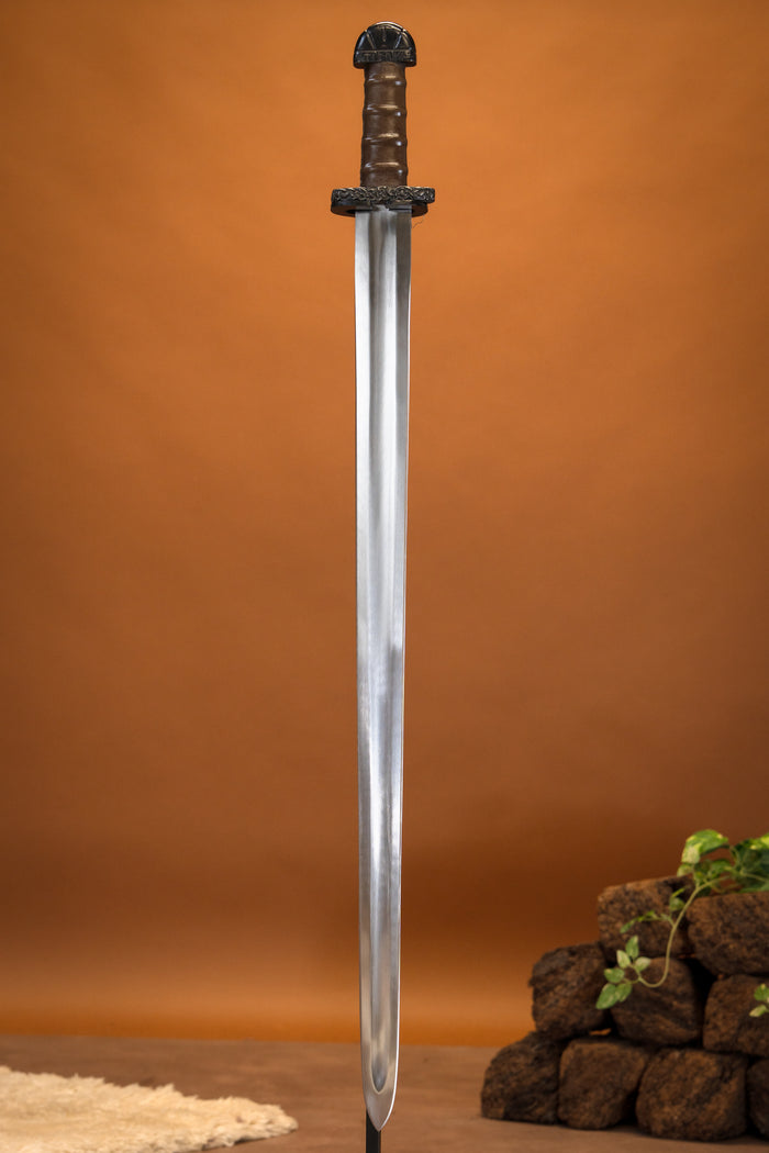 Viking sword Bjorn with deluxe scabbard, semi-sharp
