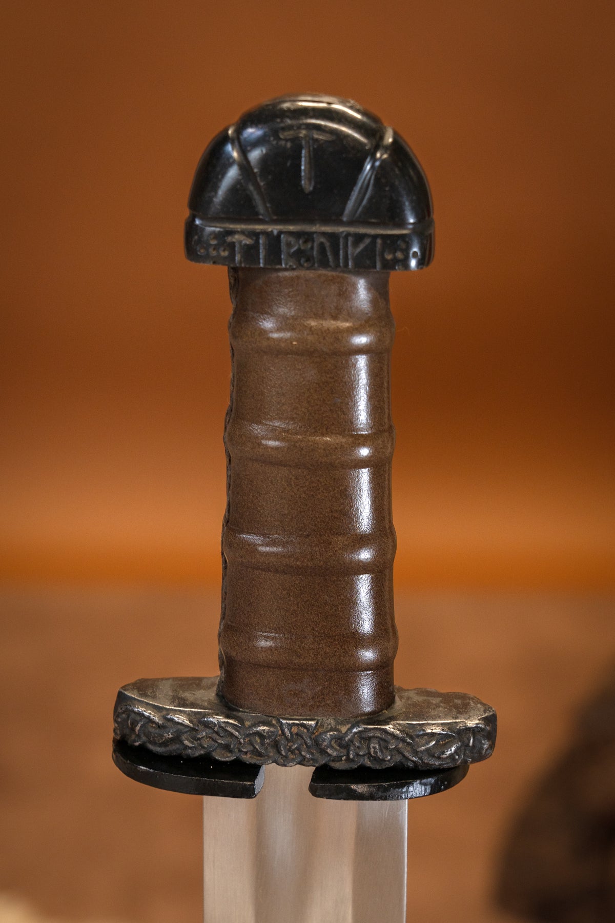 Viking sword Bjorn with deluxe scabbard, semi-sharp