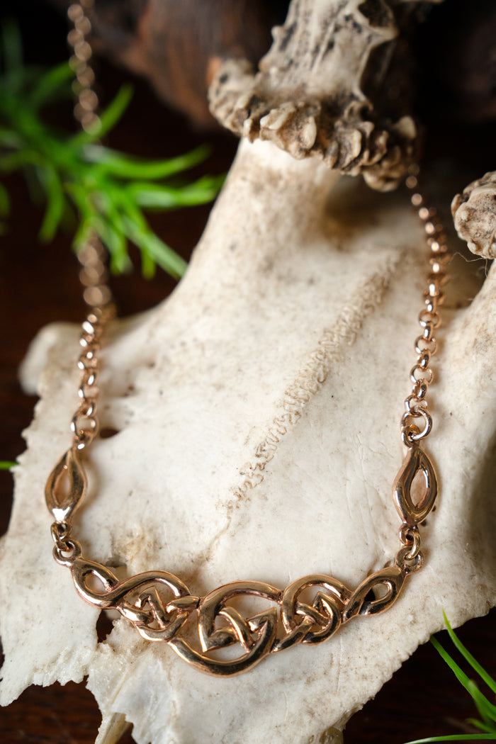 Celtic knot necklace, bronze