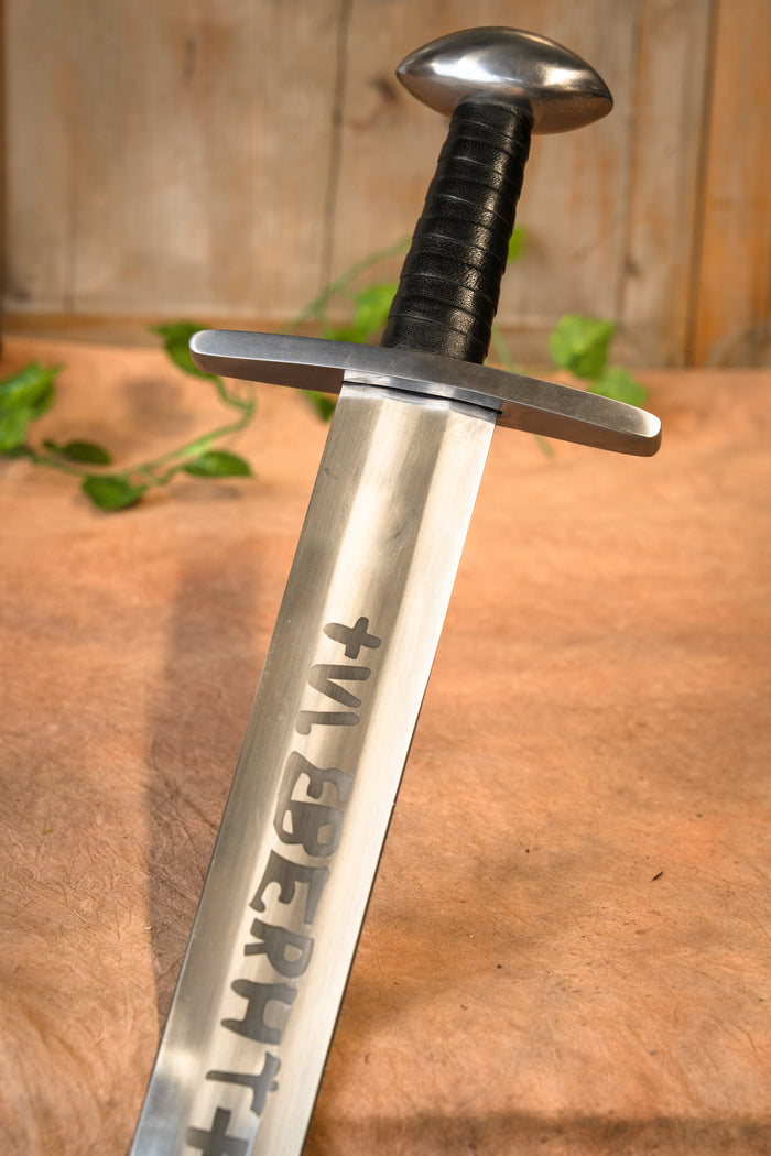 Viking sword Ulfberht, semi-sharp