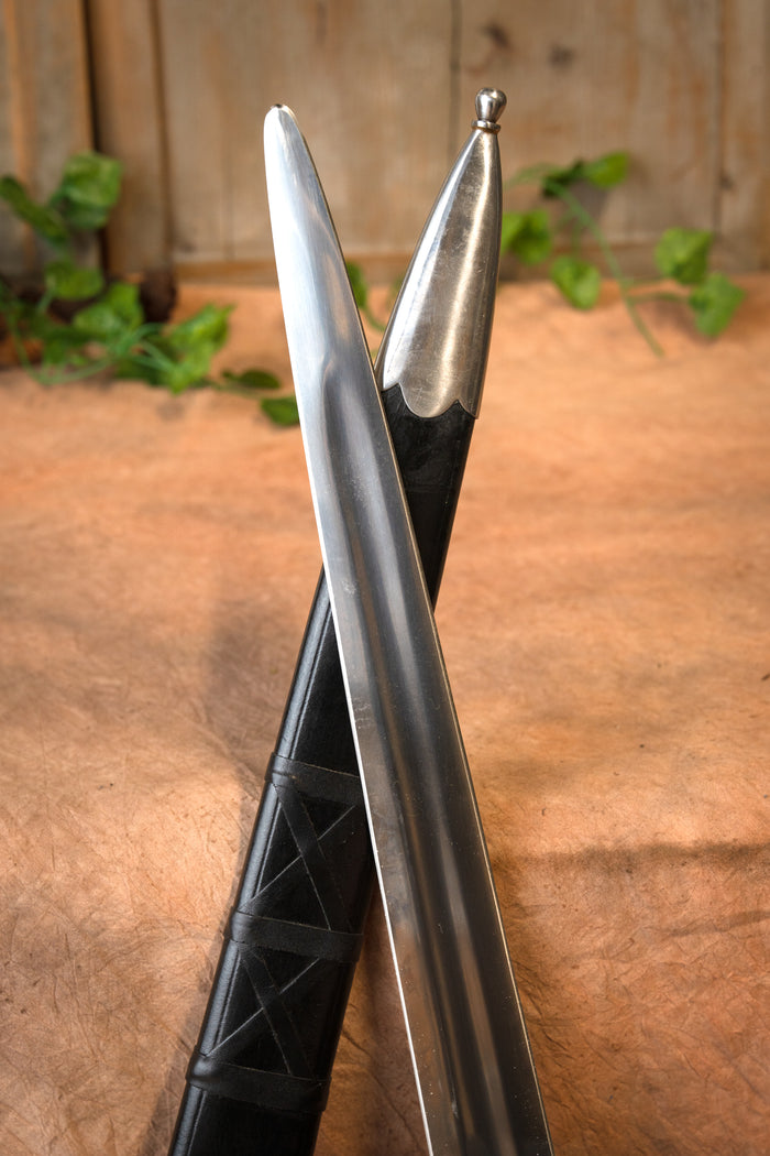 Viking sword Ulfberht, semi-sharp