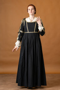 Italian gamurra, late 15th century, black