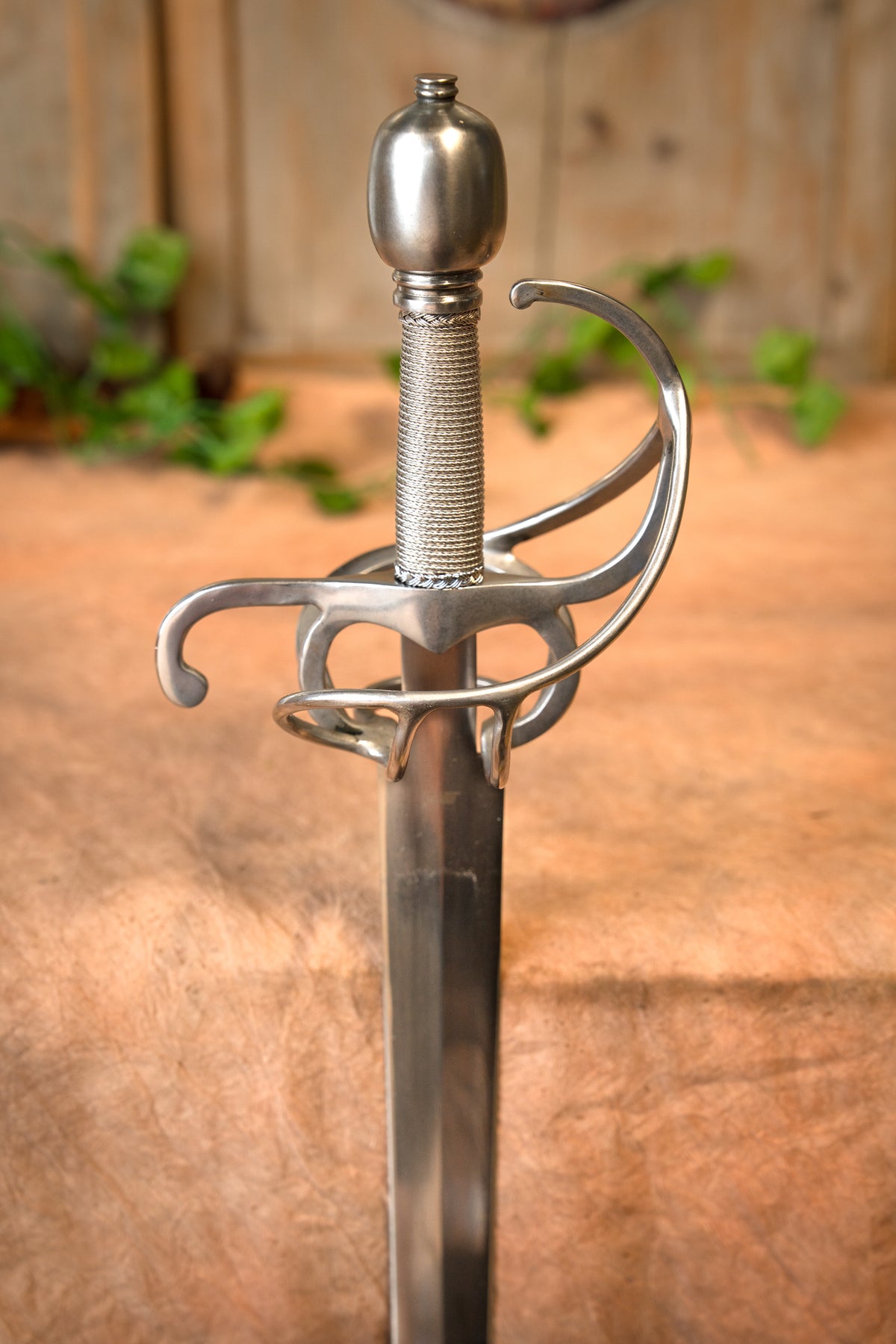 Munich side sword, semi sharp