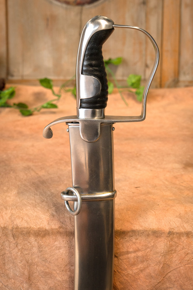 British 1796 pattern light cavalry sabre, semi-sharp