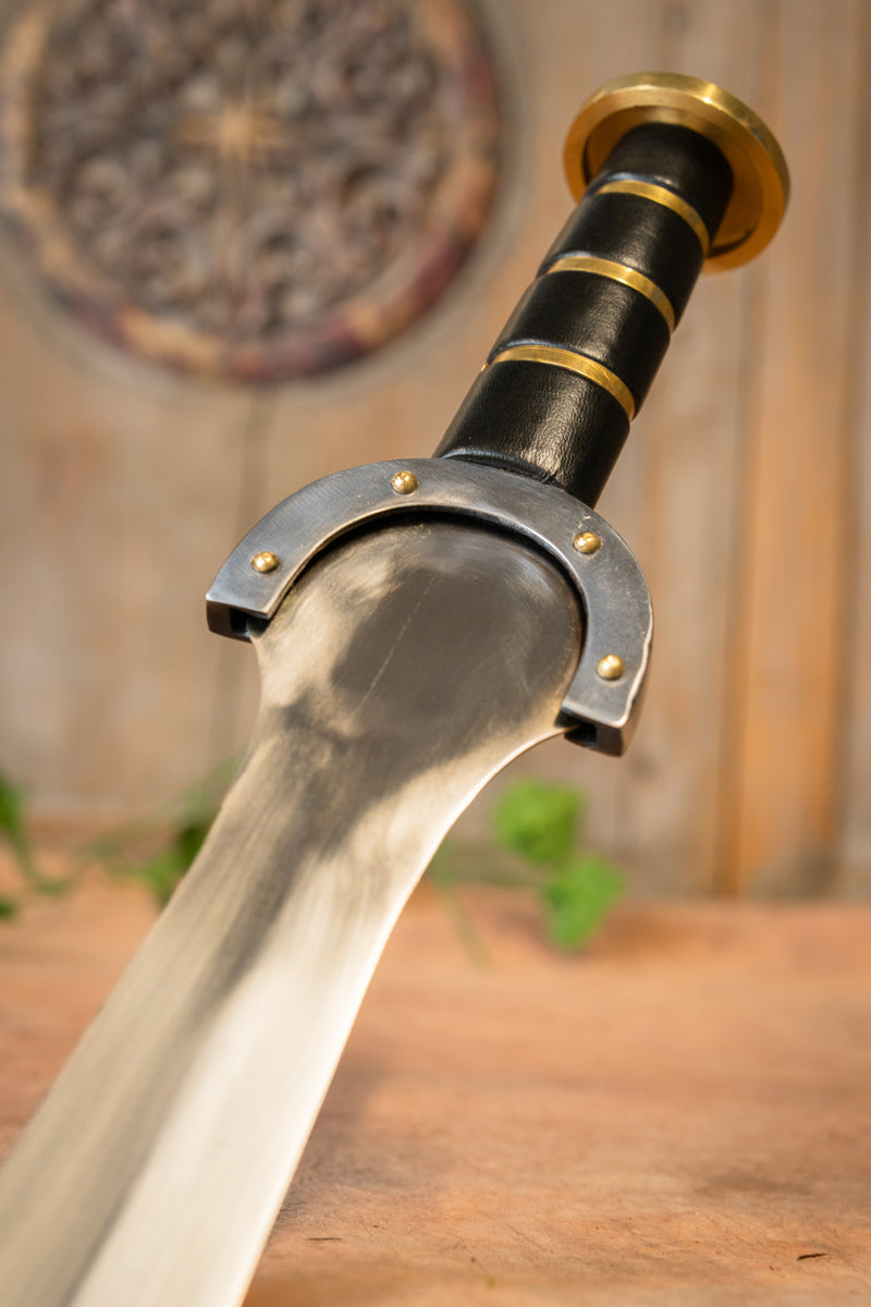 Spada celtica di Hallstatt, semi-affilata