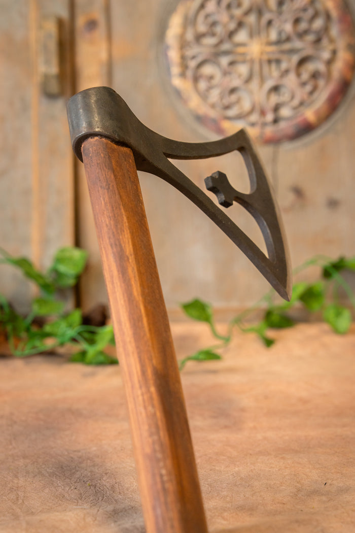 Viking dane axe Gotland, semi-sharp