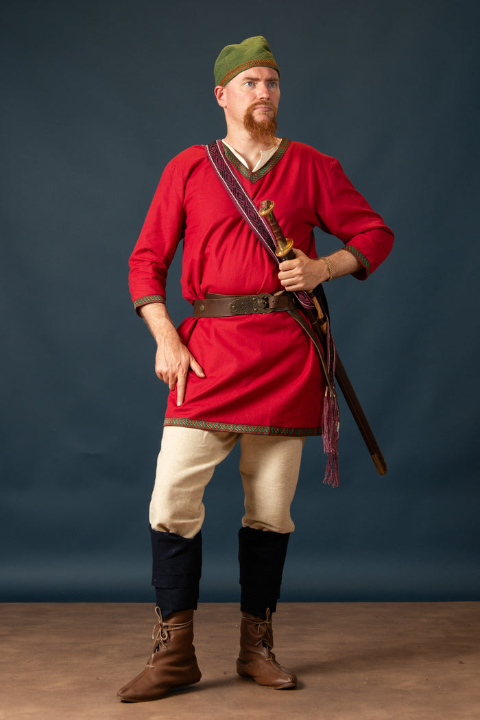 Dark red Viking tunic