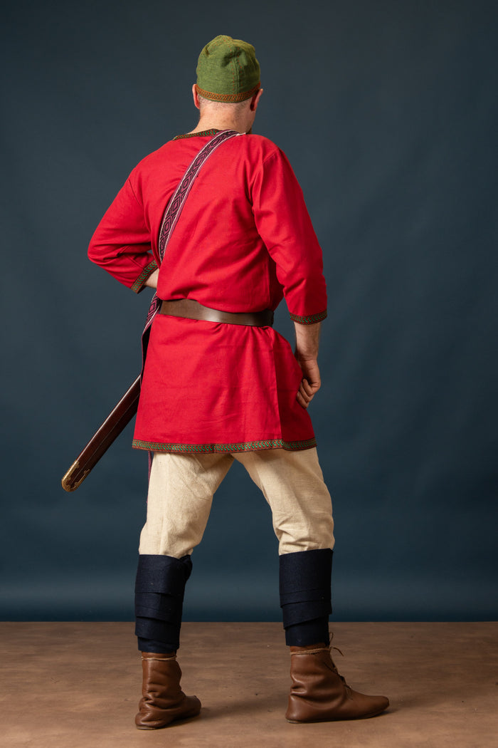 Dark red Viking tunic