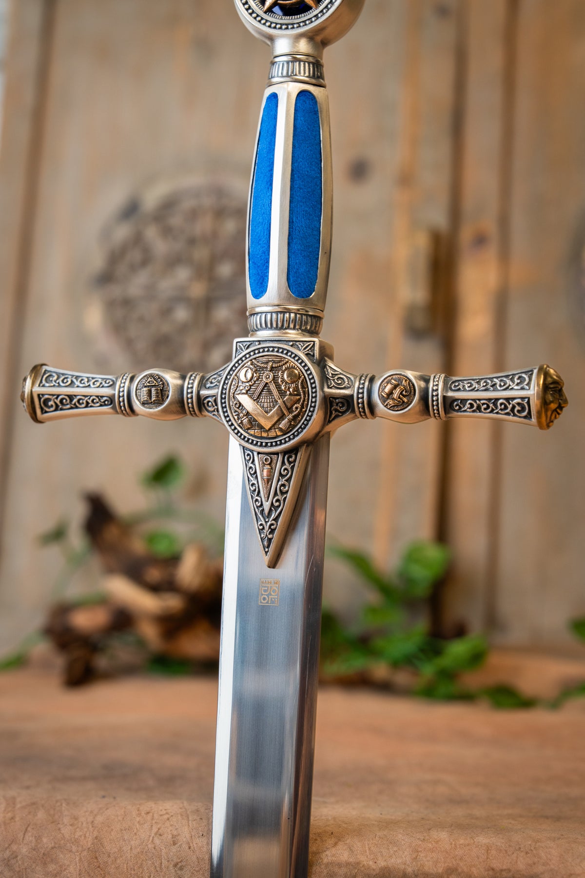 Freemason sword, semi-sharp