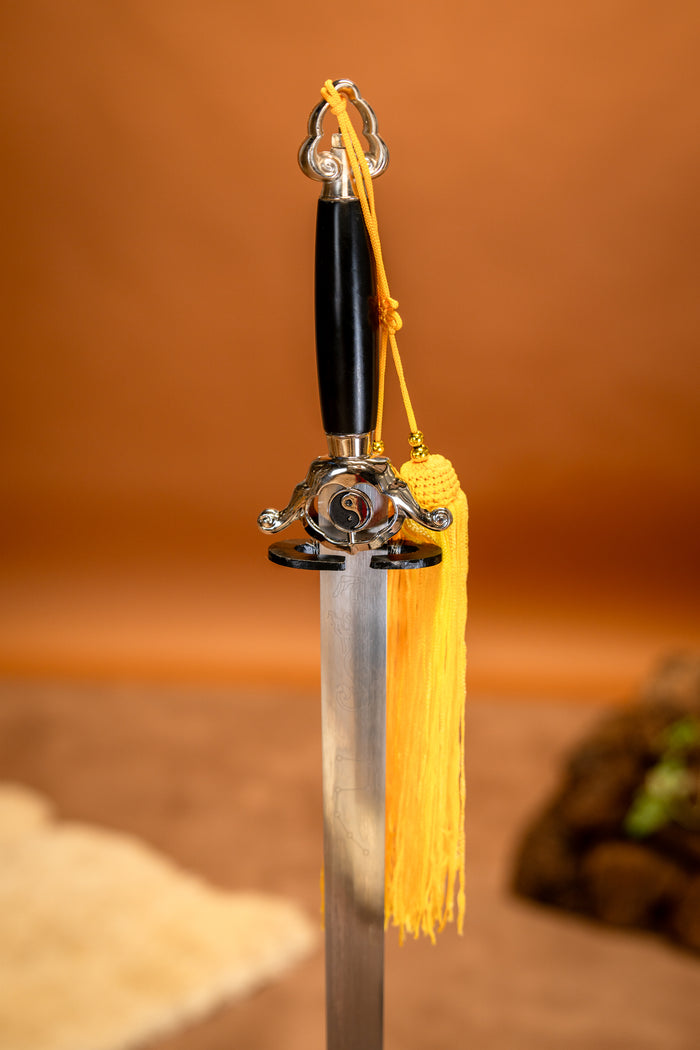 Yin Yang Tai Chi sword, semi-sharp